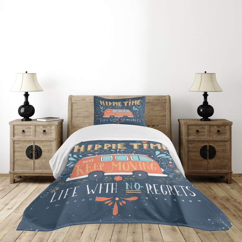 Hippie Words Bedspread Set