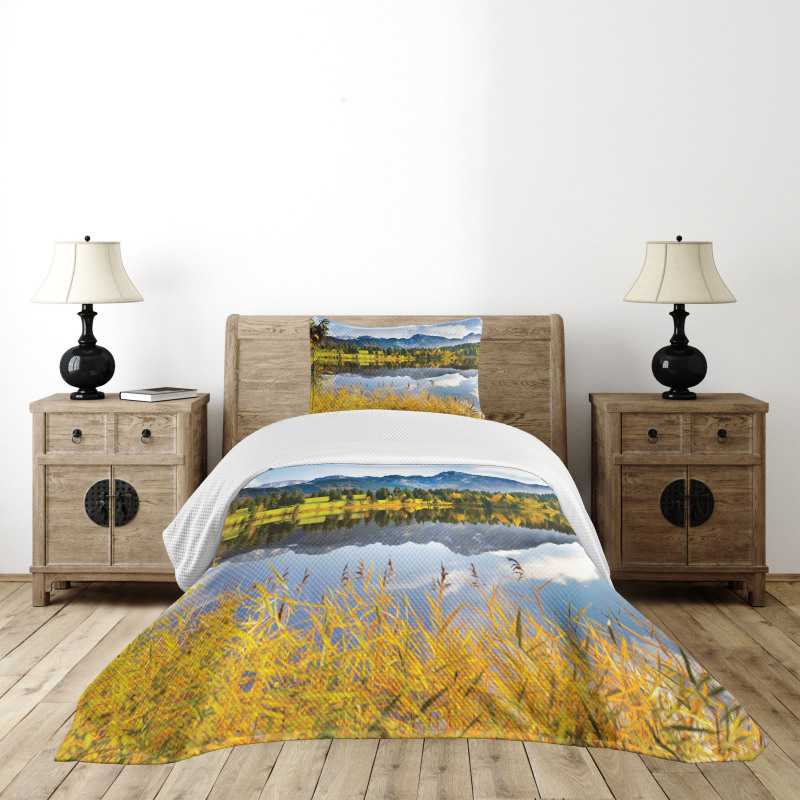 Country Scene and Lake Bedspread Set