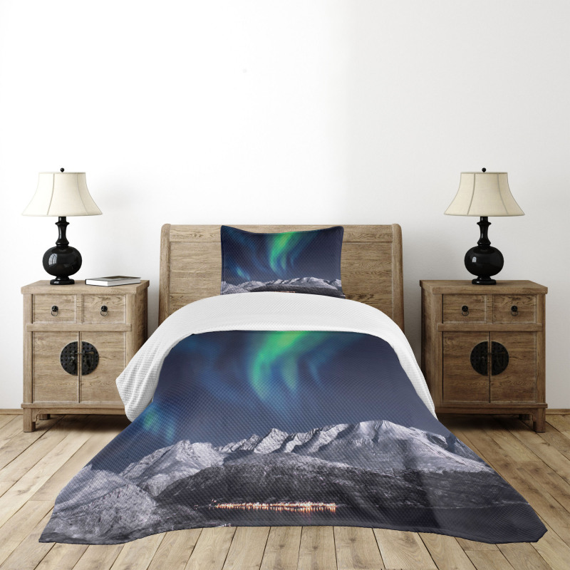 Northern Night Norway Solar Bedspread Set
