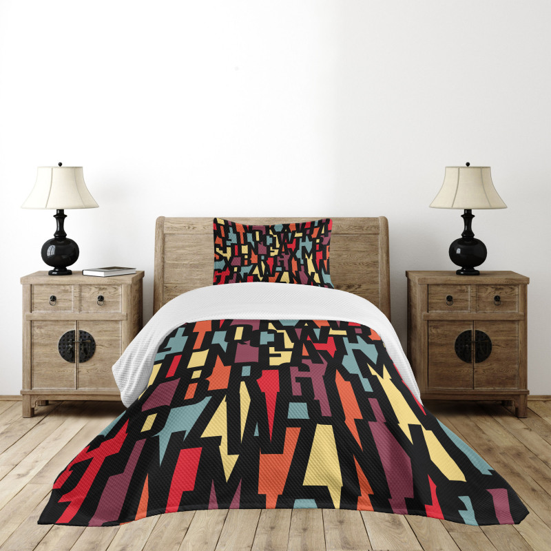 Fractal Funky Forms Bedspread Set