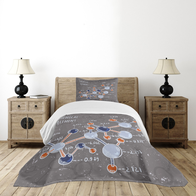 Formula Science Graphic Bedspread Set