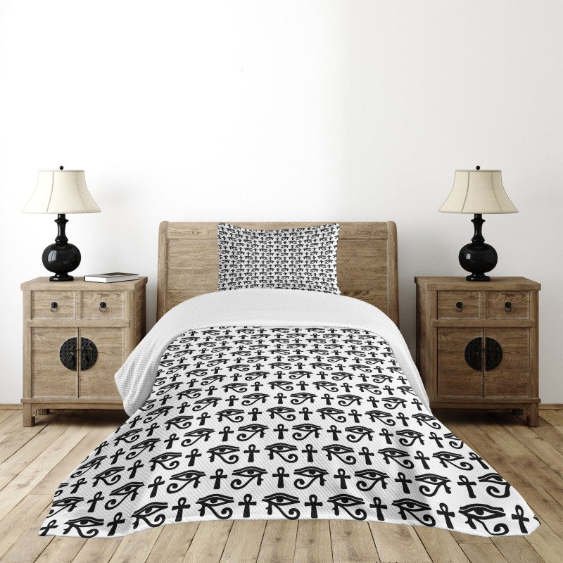 Hieroglyphic Pattern Bedspread Set