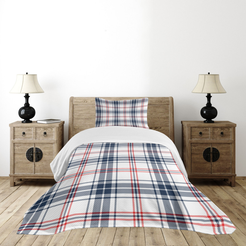 English Tartan Motif Bedspread Set