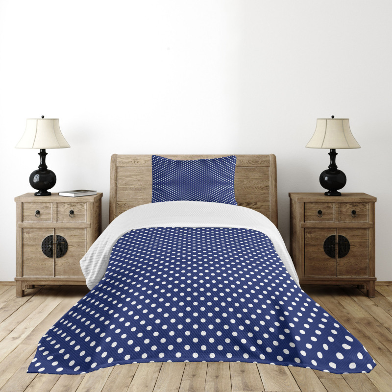 White Polka Dotted Tile Bedspread Set