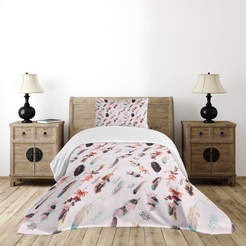 Fashion Feathers Bedspread Set