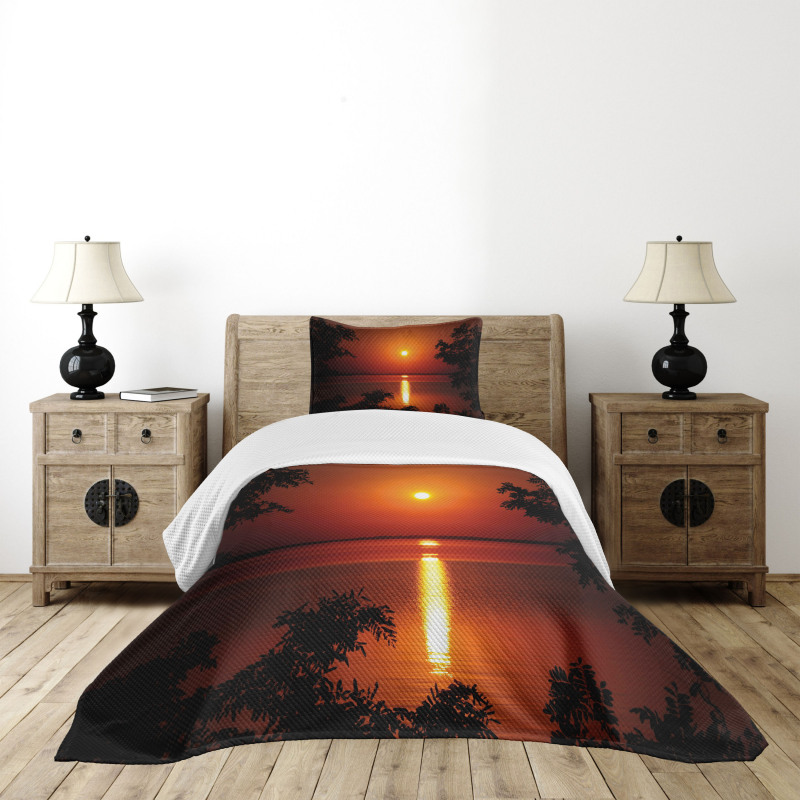 Rural Fresh Dramatic View Bedspread Set