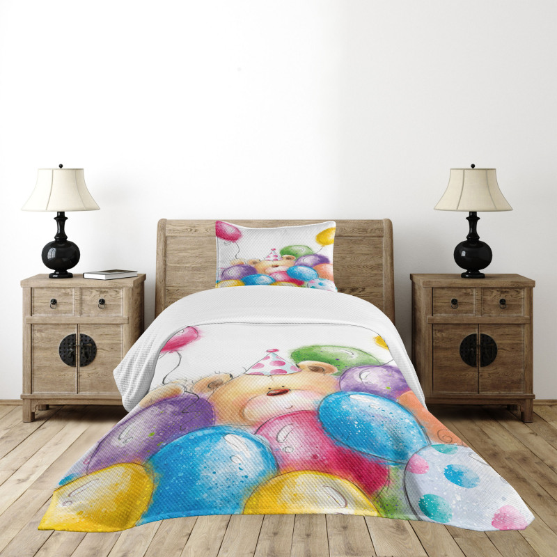 Sketchy Bear Balloons Bedspread Set