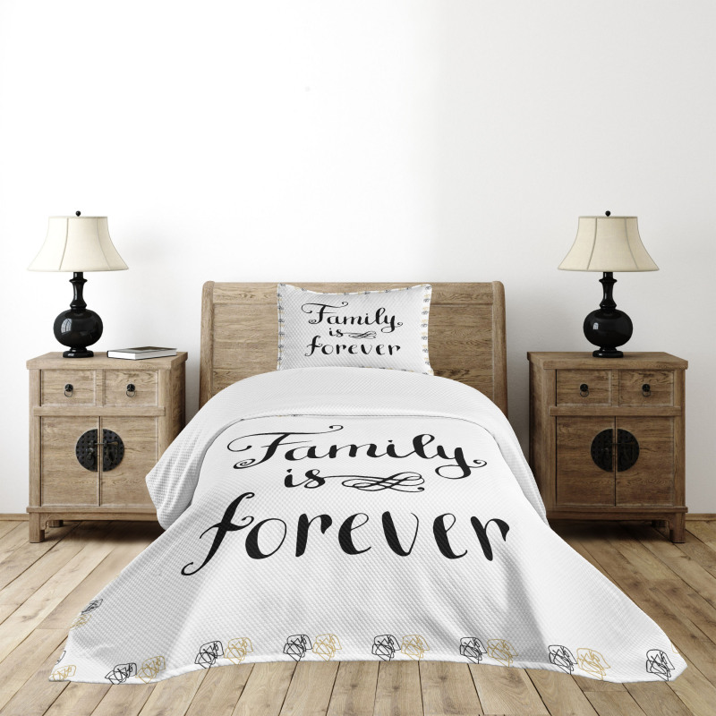 Family Words Ink Sketch Bedspread Set