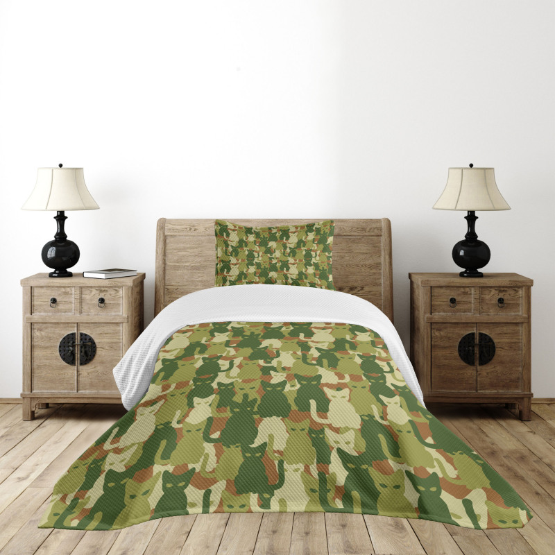 Kitten Silhouettes Jungle Bedspread Set