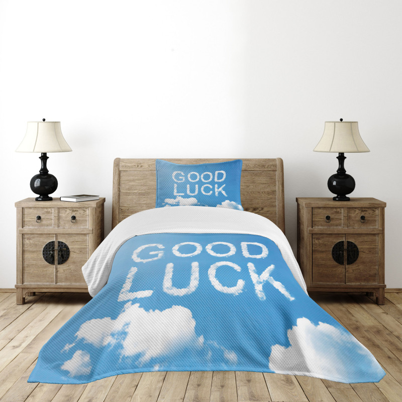 Message Sky Clouds Bedspread Set