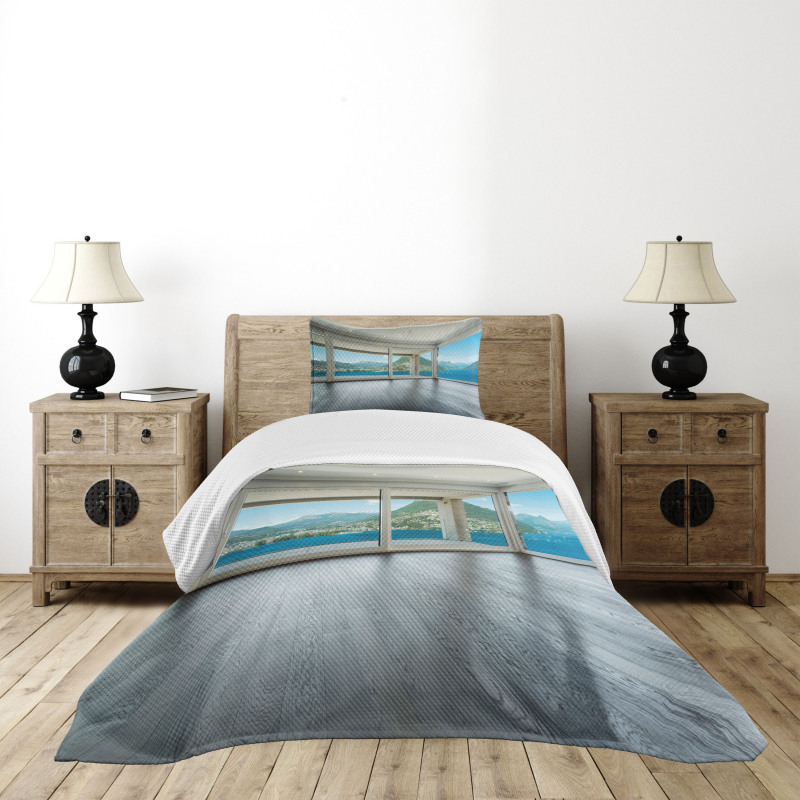 Ocean Forest Apartment Bedspread Set