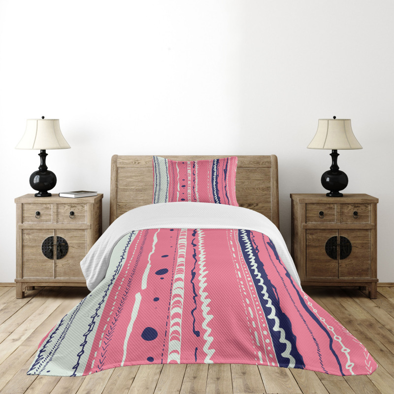 Doodle Lines Bedspread Set