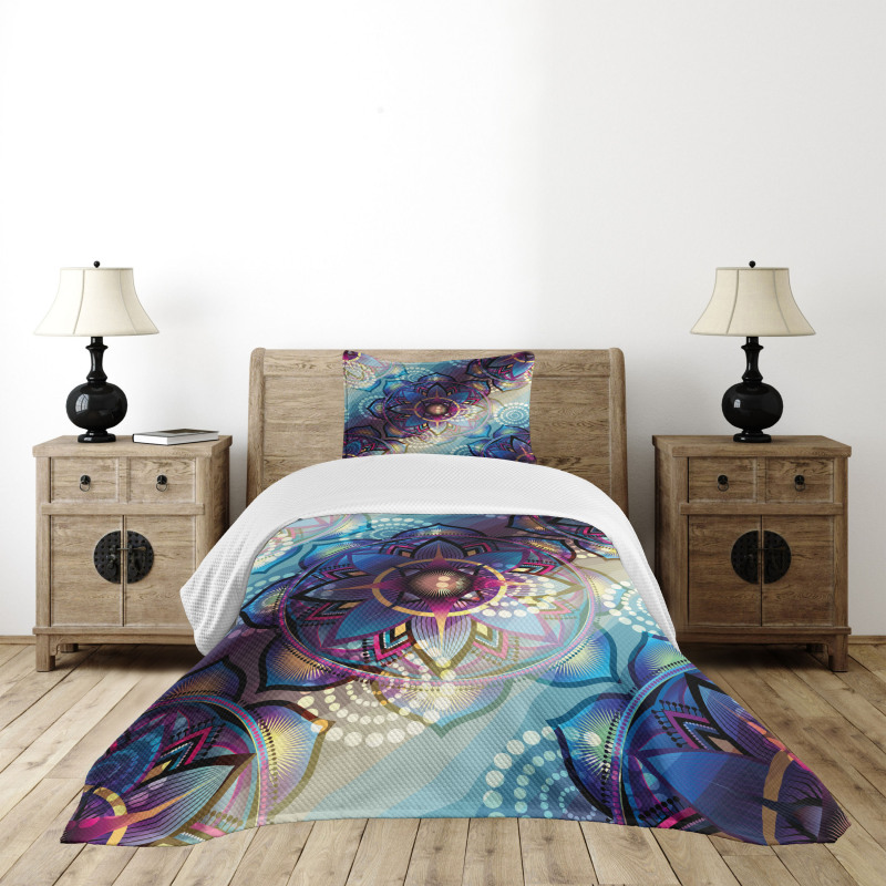 Diagonal Gradient Lotus Bedspread Set