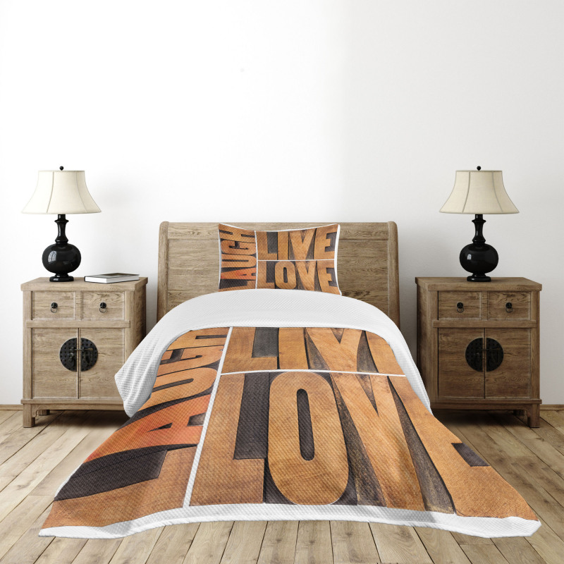 Life Message Bedspread Set