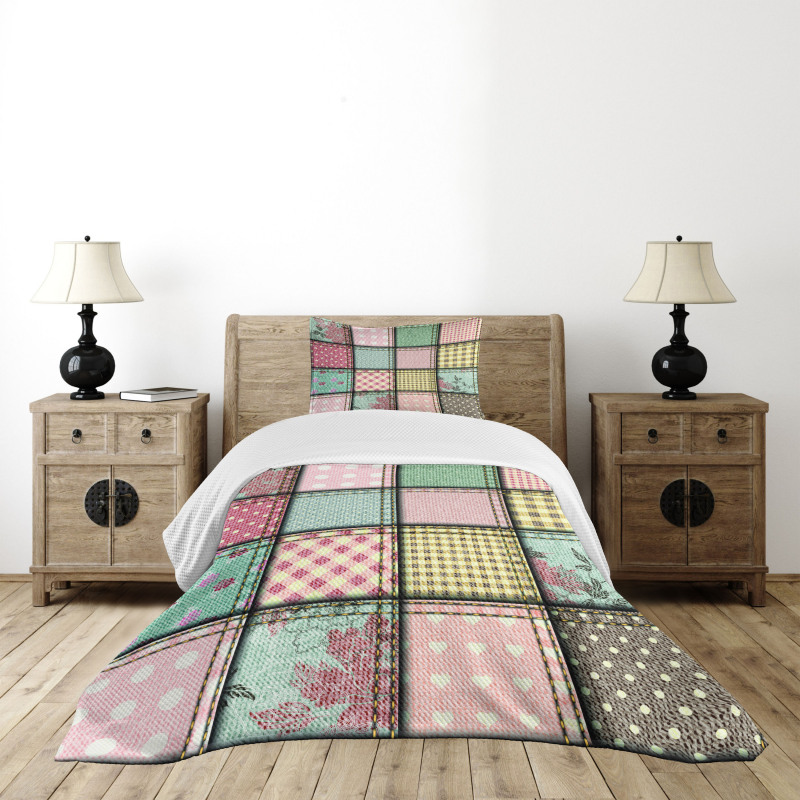 Square Pieces Tile Bedspread Set