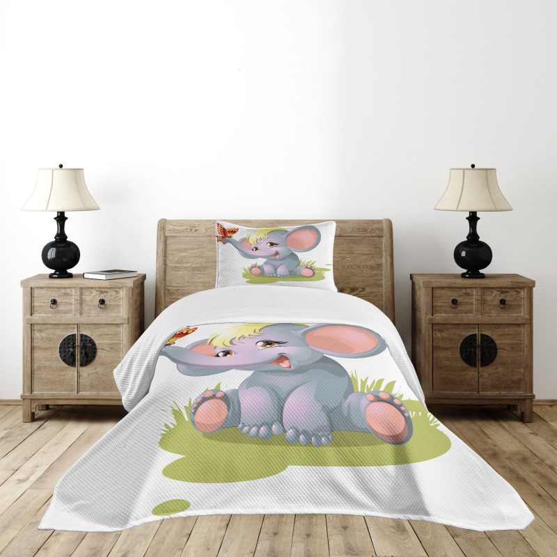 Newborn Mascot Bedspread Set