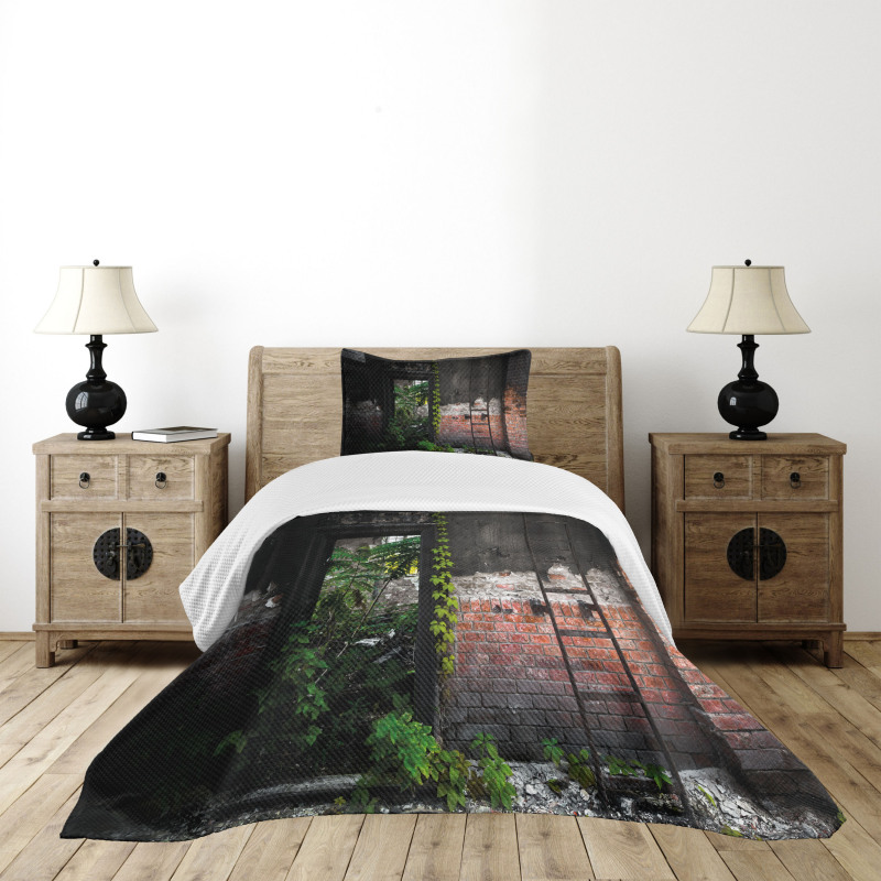 Bricks Plants Bedspread Set