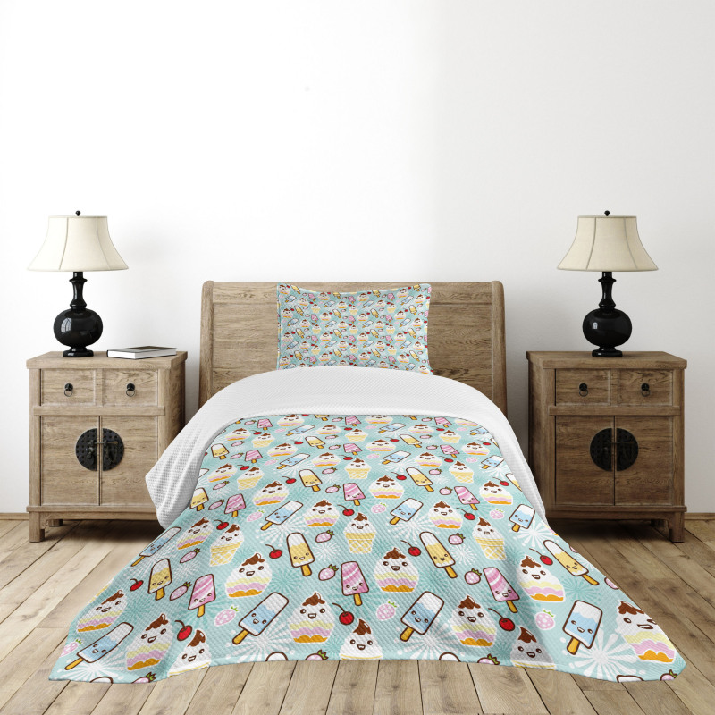 Cupcake Faces Bedspread Set