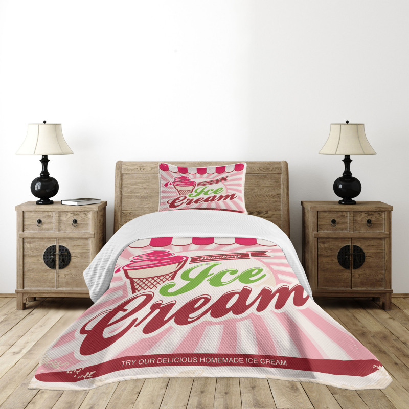 Soft Strawberry Bedspread Set