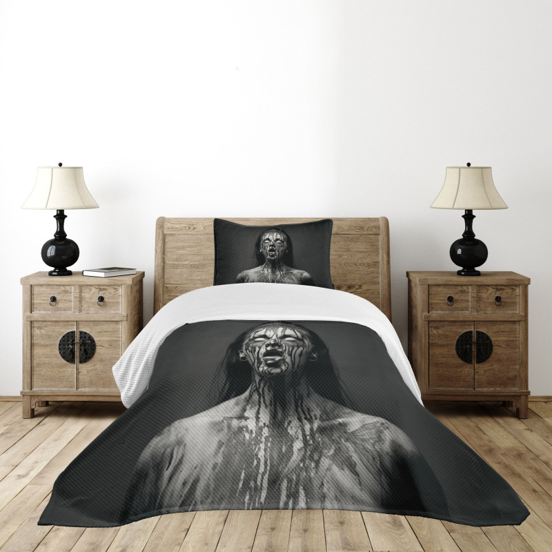 Screaming Woman Bedspread Set