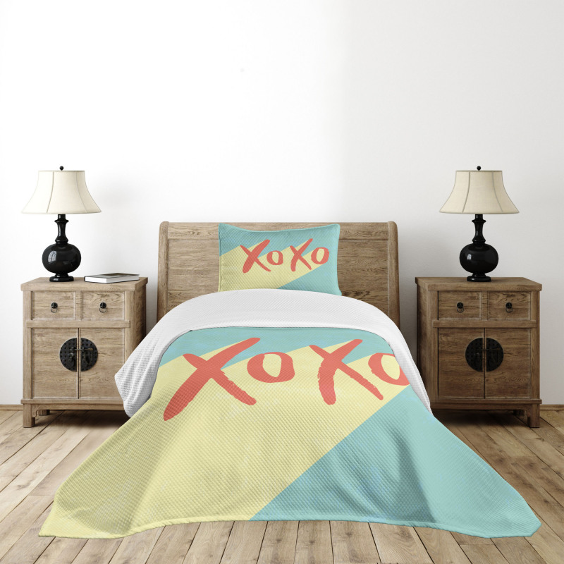 Pop Art Style Retro Vibrant Bedspread Set