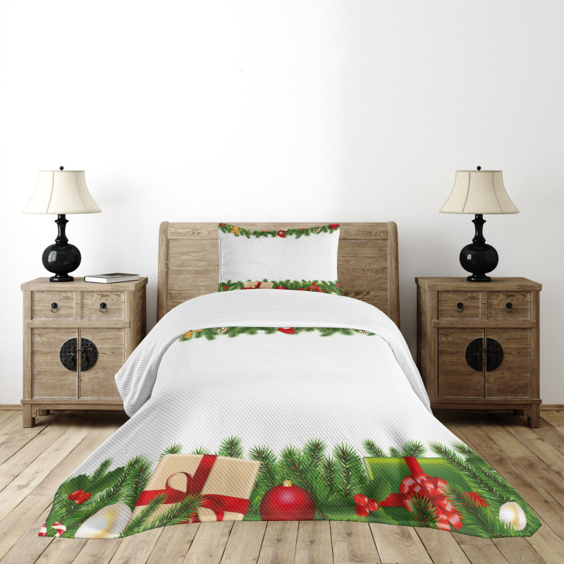 Classic Tree Garland Bedspread Set