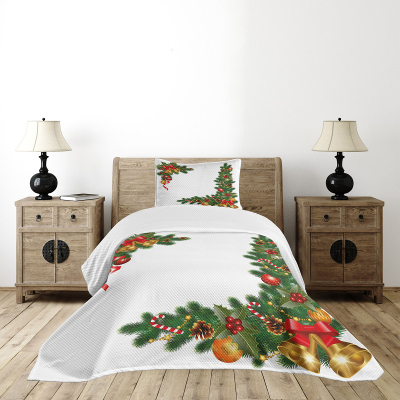 Tree Objects Bedspread Set