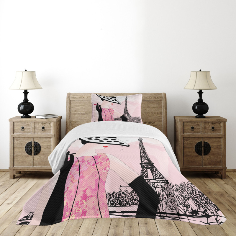 Woman Eiffel Tower Bedspread Set