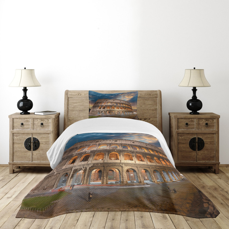 Colosseum at Sunset Bedspread Set