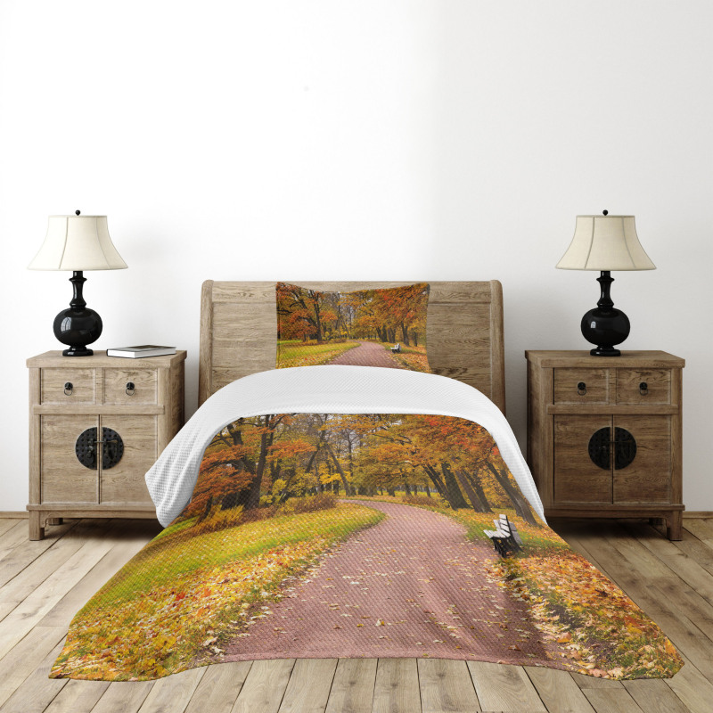 Idyllic Rural Park Woods Bedspread Set