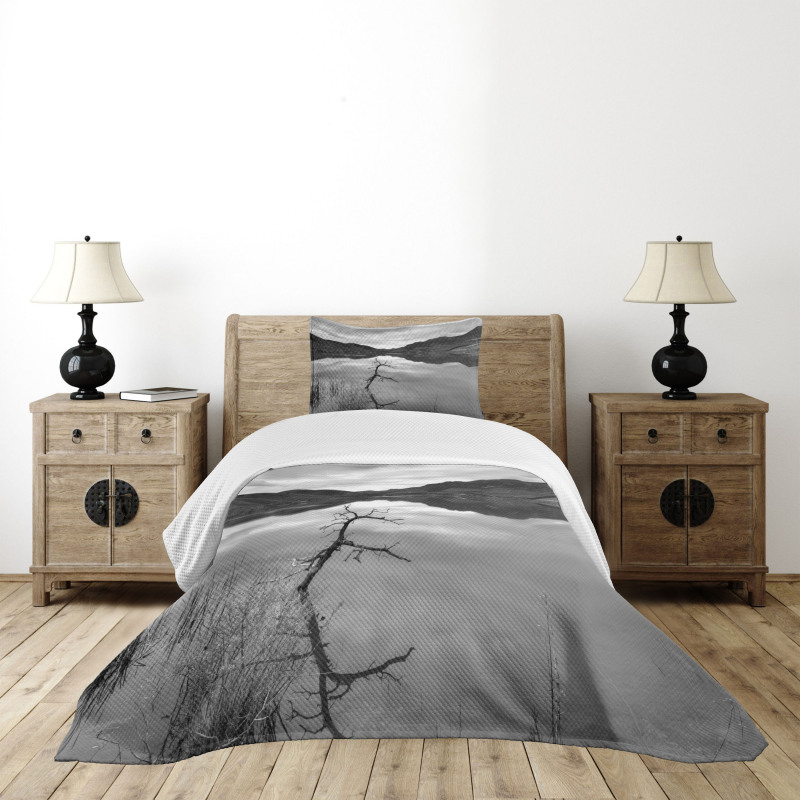 Tranquil Lake Bedspread Set