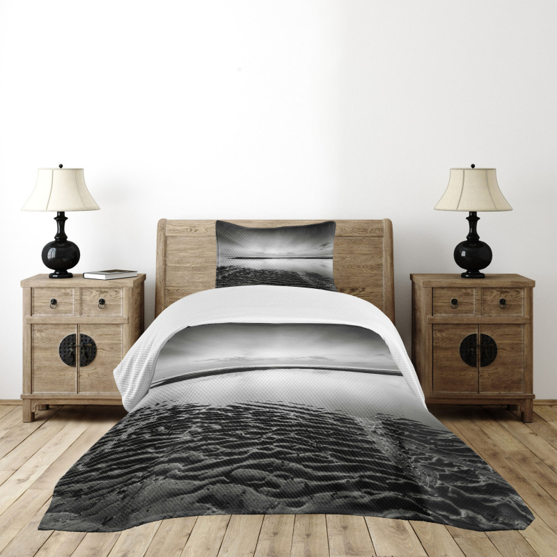 Idyllic Sunrise Bedspread Set