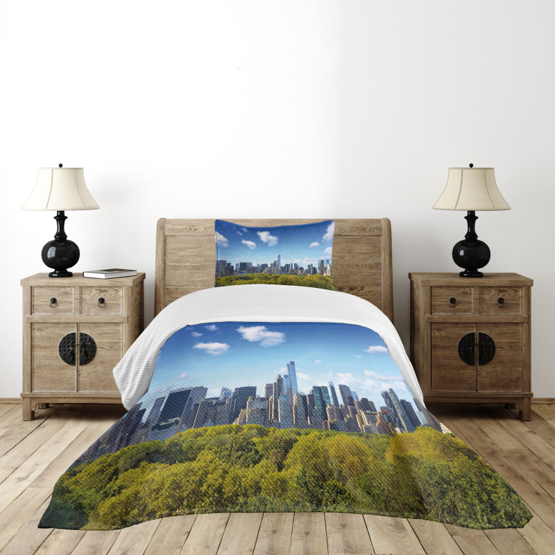 Central Park Midtown NYC Bedspread Set