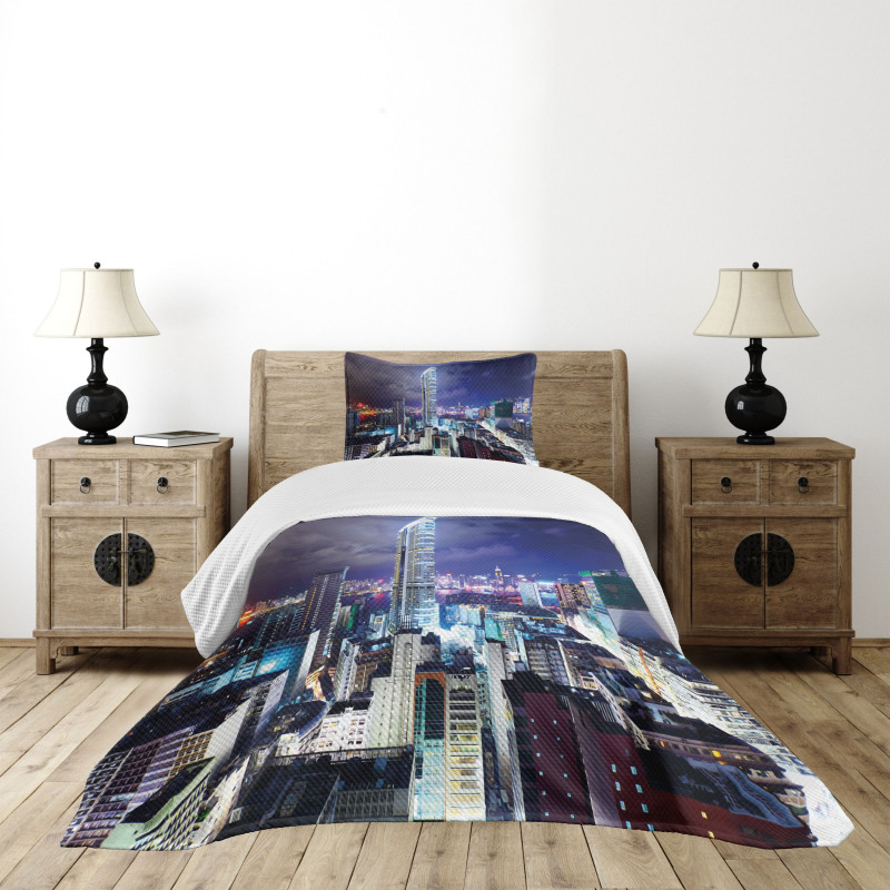 Downtown Hong Kong Night Bedspread Set