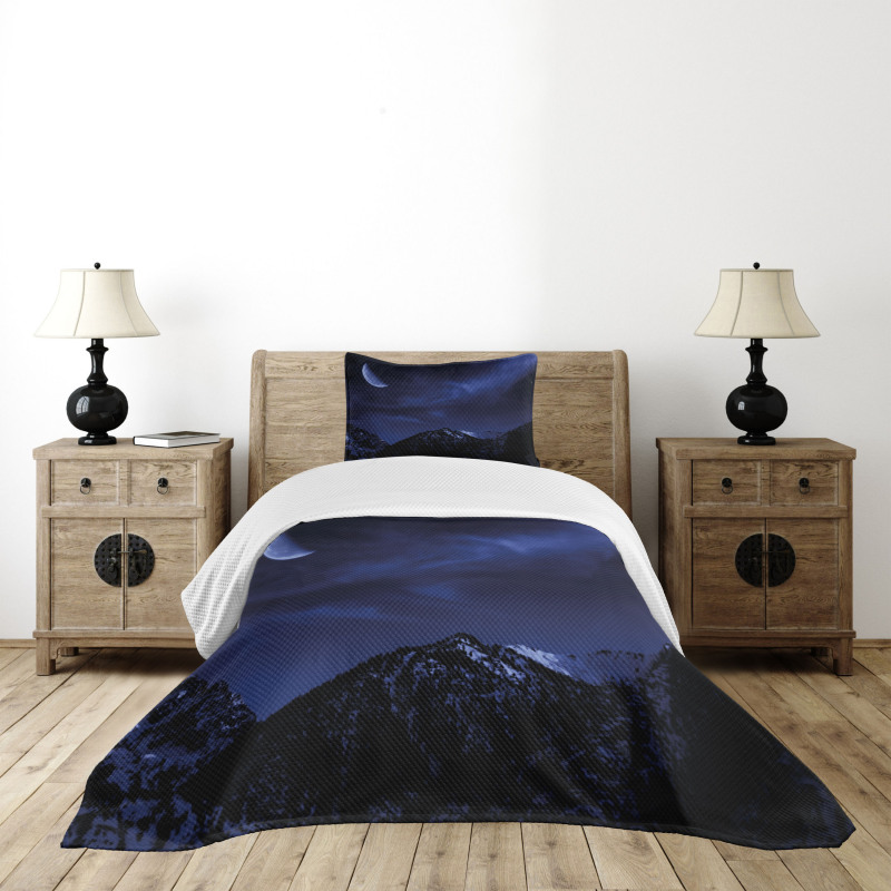 Snowy Mountains Scenic Bedspread Set