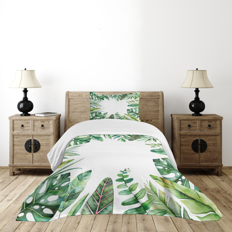 Jungle Themed Picture Bedspread Set