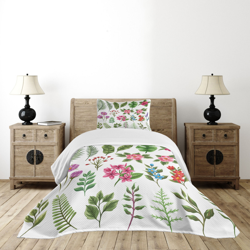 Exotic Flowers and Ferns Bedspread Set