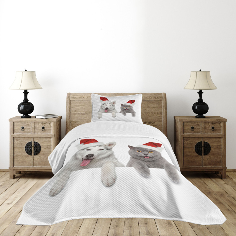 Animals Red Hats Bedspread Set