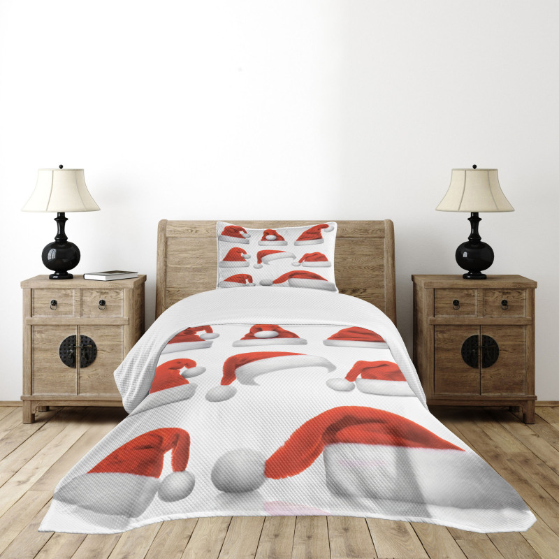 Santa Hats Pattern Bedspread Set