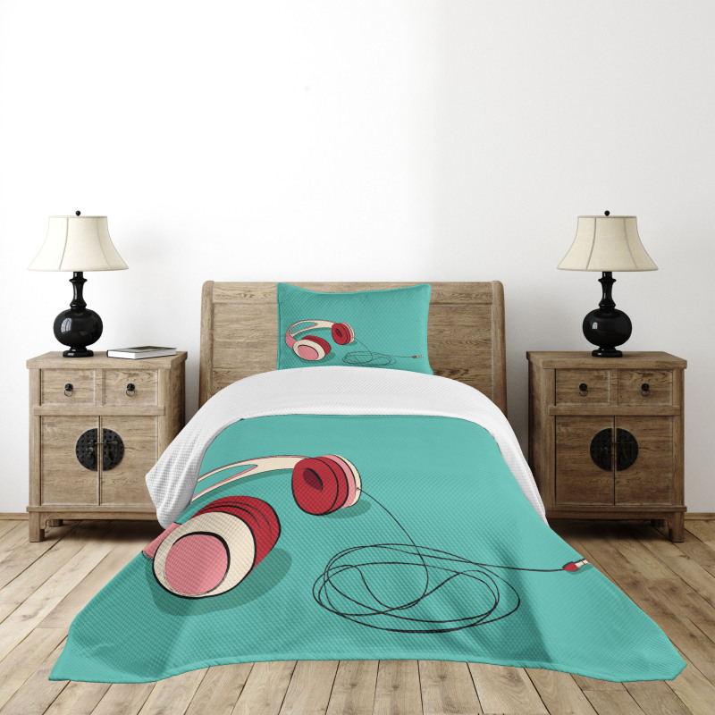 Cool Pink Retro Earphones Bedspread Set