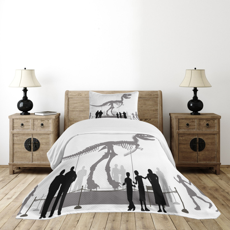 People Look at T-Rex Bedspread Set