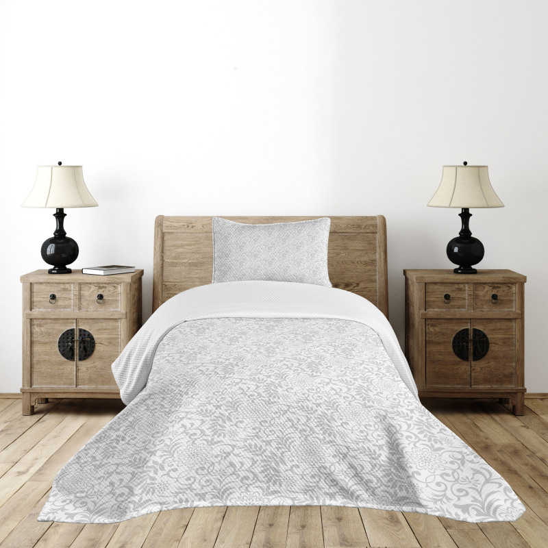 Ornate Carnation Flowers Bedspread Set