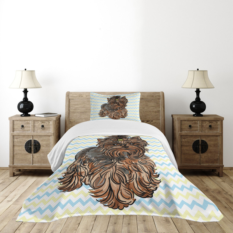 Hair Buckle on Chevron Bedspread Set