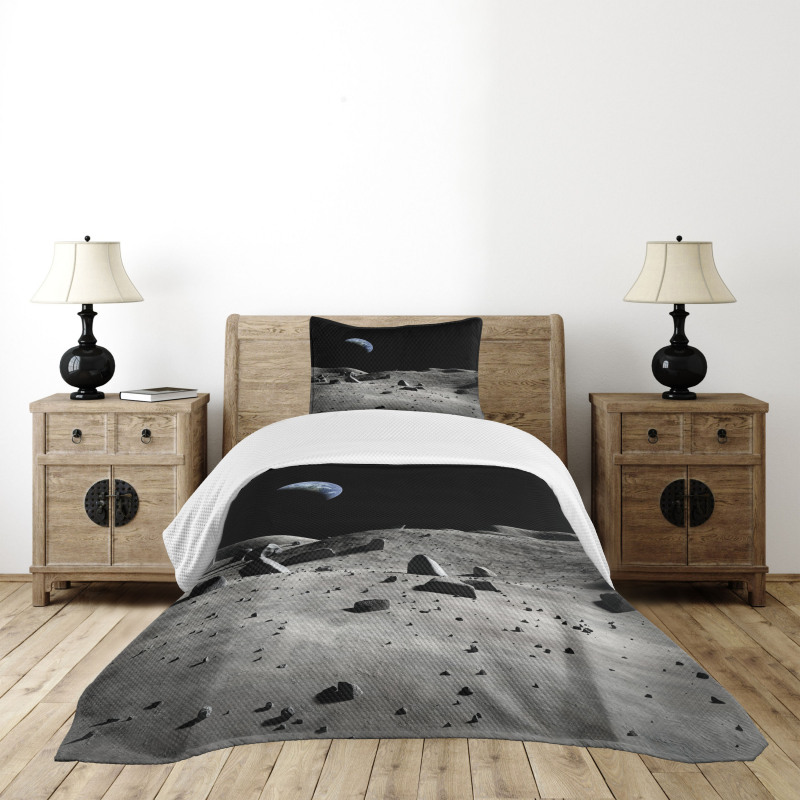 Earth Seen from the Moon Bedspread Set