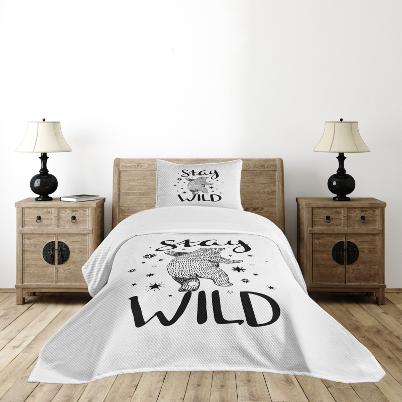 Dancing Bear and Words Bedspread Set