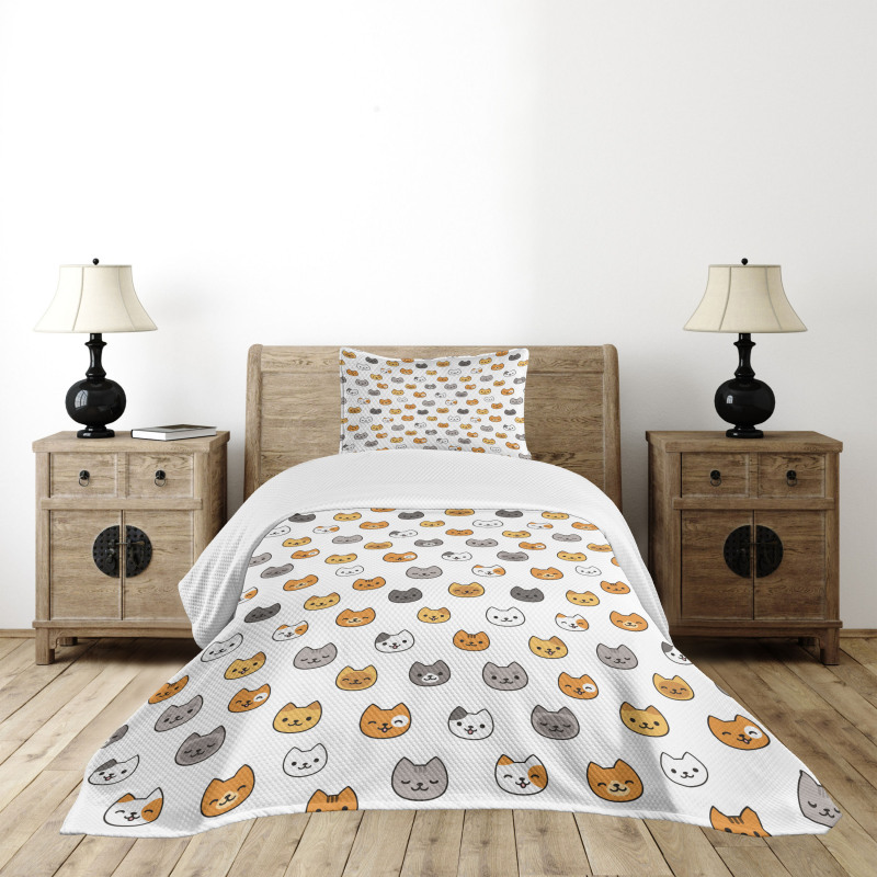 Happy Funny Kittens Bedspread Set