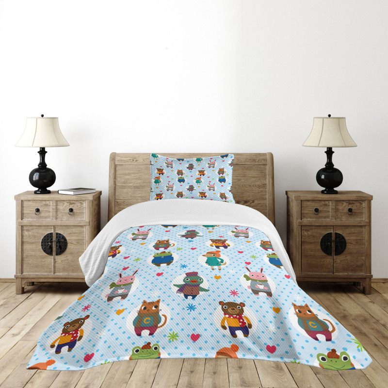 Animals Winter Clothing Bedspread Set