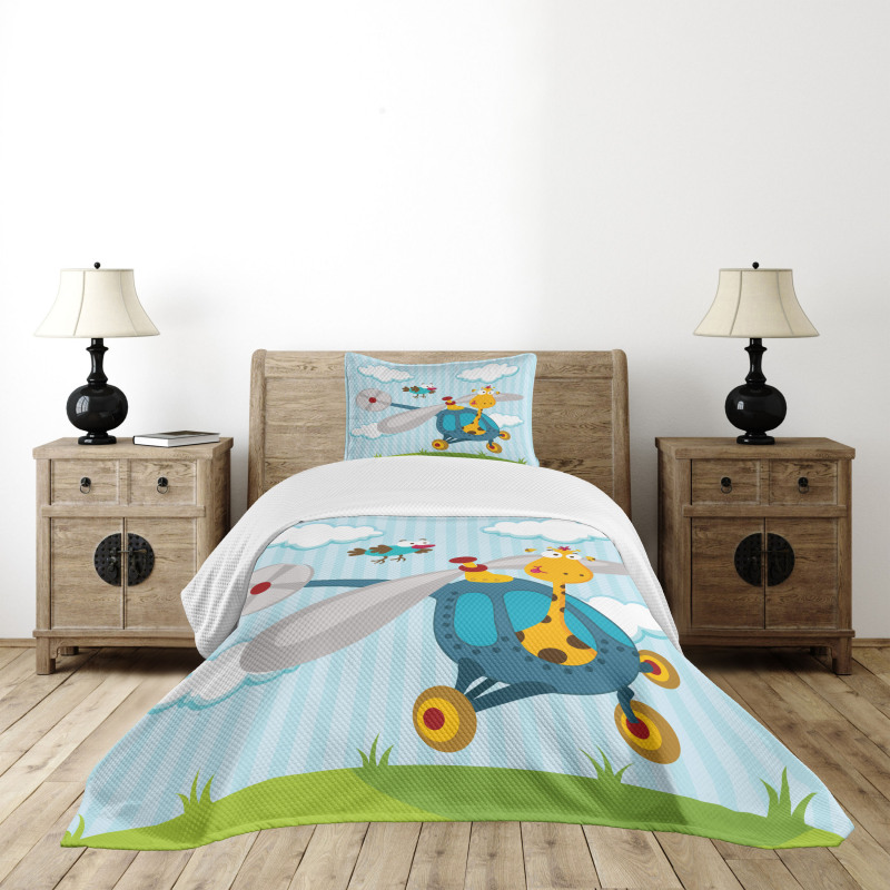 Funny Giraffe and Bird Bedspread Set