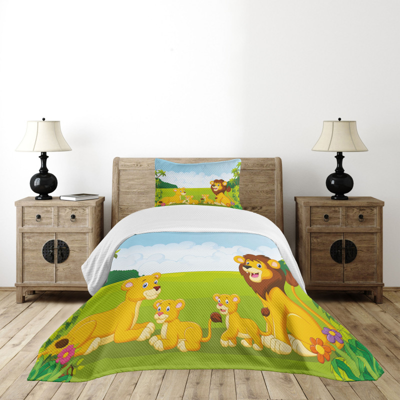 Lion Family in Forest Bedspread Set