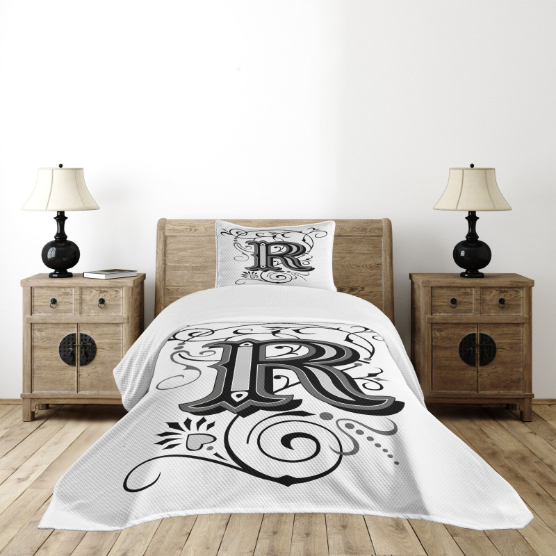 Antique R Typography Bedspread Set